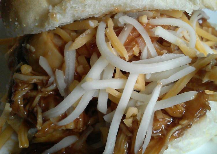 Recipe of Super Quick Homemade Pulled Chicken Sandwich