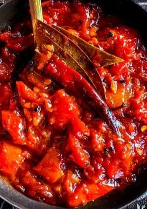 A picture of Tomatoes chutney.