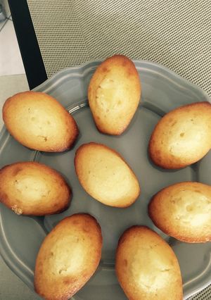 Une photo de Madeleines citron miel