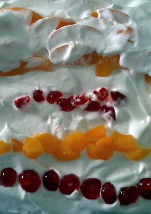 A picture of PEACH dream cake.