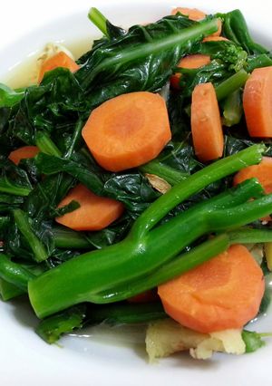 A picture of LG KAI LAN WITH PRICKLE CARROT( VEGAN ).