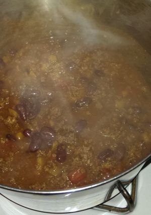 A picture of Grandma's homemade chili made easy.