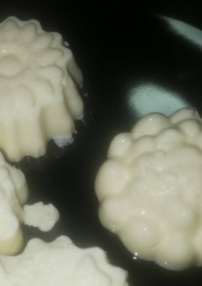 Una foto de 💞Semifrío de arroz con leche