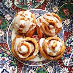 A picture of Bacon Cinnamon Rolls.