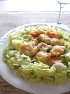 A picture of Steamed Salmon and Cabbage with Cheese.
