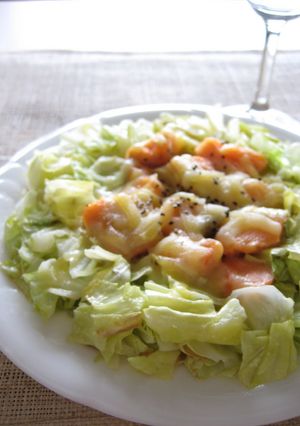 A picture of Steamed Salmon and Cabbage with Cheese.