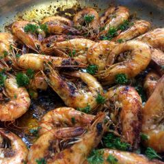 A picture of Shrimp With Paprika and Lemon.