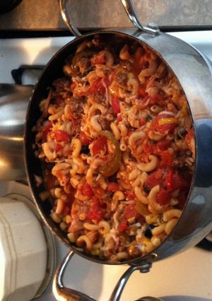 A picture of Pizza Hot dish.