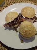 Mini beef & mushroom sandwiches