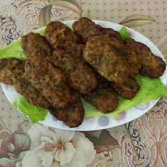 A picture of Fried Iraqi Kebab's.