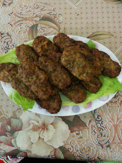 A picture of Fried Iraqi Kebab's.