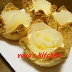 Pear Custard Pies A picture of Pear Custard Pies.