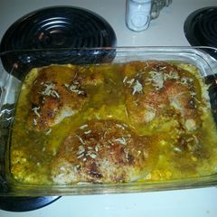 A picture of Creamy broccoli and cheesy chicken.