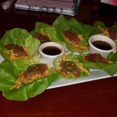 A picture of Tuna Lettuce Wraps.