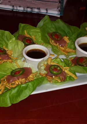 A picture of Tuna Lettuce Wraps.