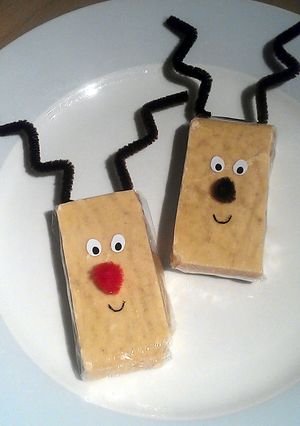 A picture of Vickys Reindeer Christmas Gift Fudge/Tablet.