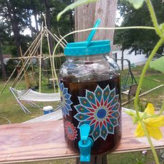 A picture of Good ol sun tea.