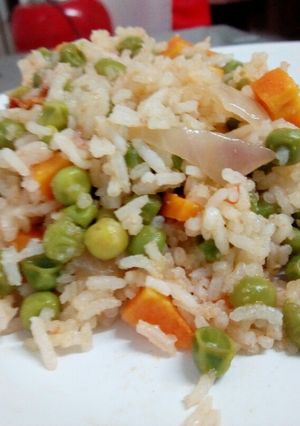 A picture of Vegetable fried rice.
