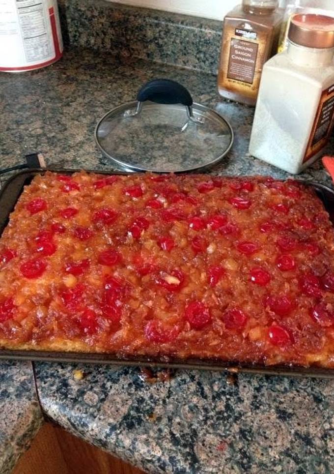 A picture of Easy Peasy Pineapple Upside Down Cake.