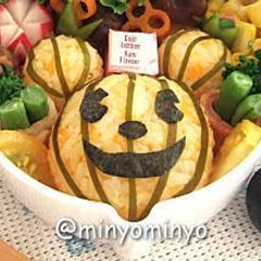 Mickey Mouse Halloween Character Bento A picture of Mickey Mouse Halloween Character Bento.