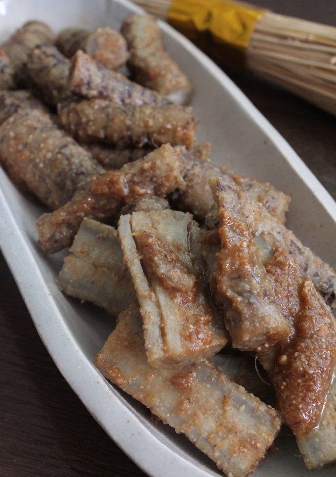 A picture of For Osechi! Making Pounded Burdock Root with Soy Sauce Malt..
