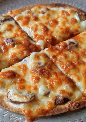 Gambar Mushroom Tortilla Pizza