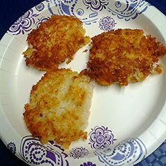 A picture of Fried cheese grits.