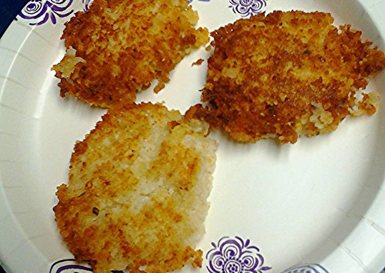 Steps to Prepare Homemade Fried cheese grits