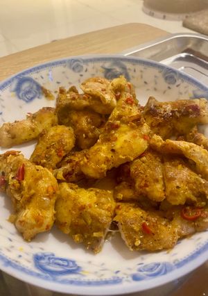 Hình của món Cá basa chiên EatWell.