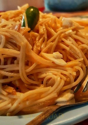 চিজি চাউমিন(Cheese Chowmein recipe in Bengali) রেসিপির প্রধান ছবি