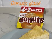 Una foto de tarta donuts