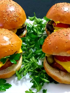 عکسی از دستور چیکن برگر (برگر مرغ)😋😋