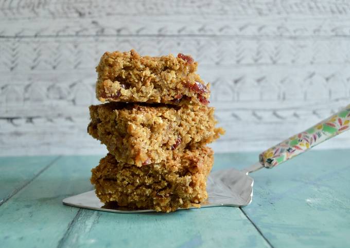Step-by-Step Guide to Make Homemade Orange and Cranberry Flapjacks