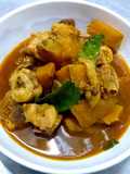 แกงพริกไก่ใส่ฟักทอง