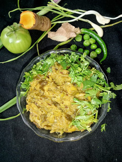 हरे मसाले का बैंगन भरता (Hare masale ka bharta recipe in Hindi) रेसिपी मुख्य फोटो