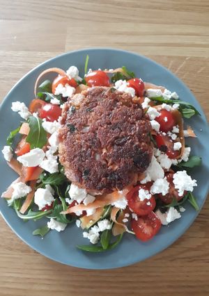 A picture of Spicy gluten free beetroot and chickpea burgers.