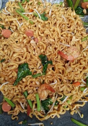 Foto resep Mi goreng udang sosis