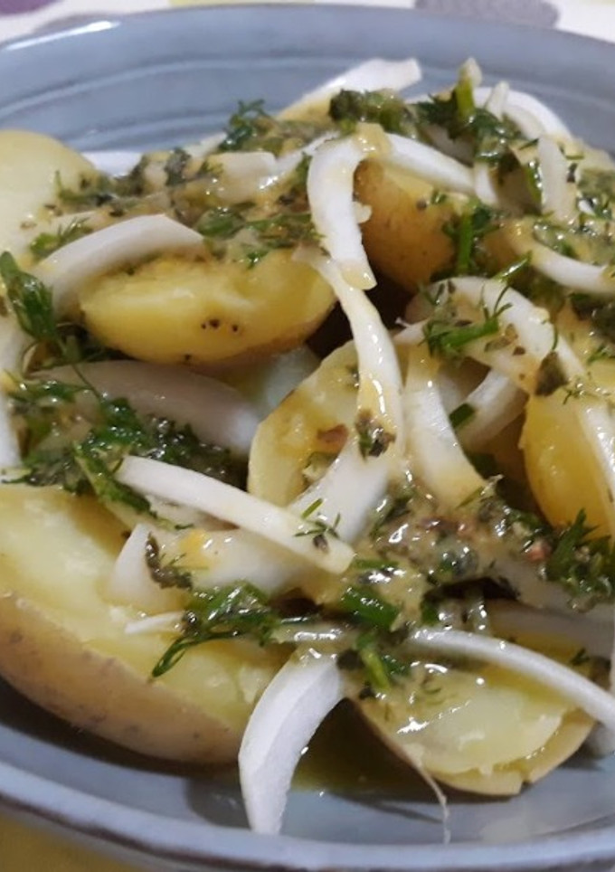 Una foto de Patatas con aliño