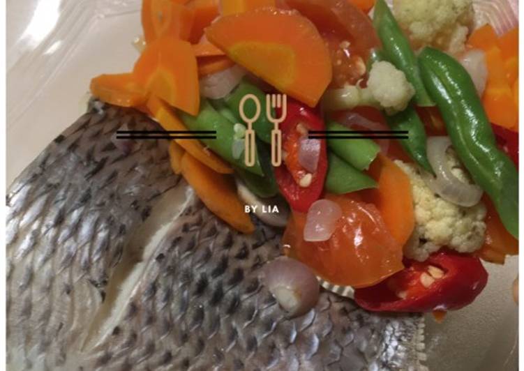 Langkah Mudah untuk Menyiapkan Sup Ikan Nila Simpel Anti Gagal