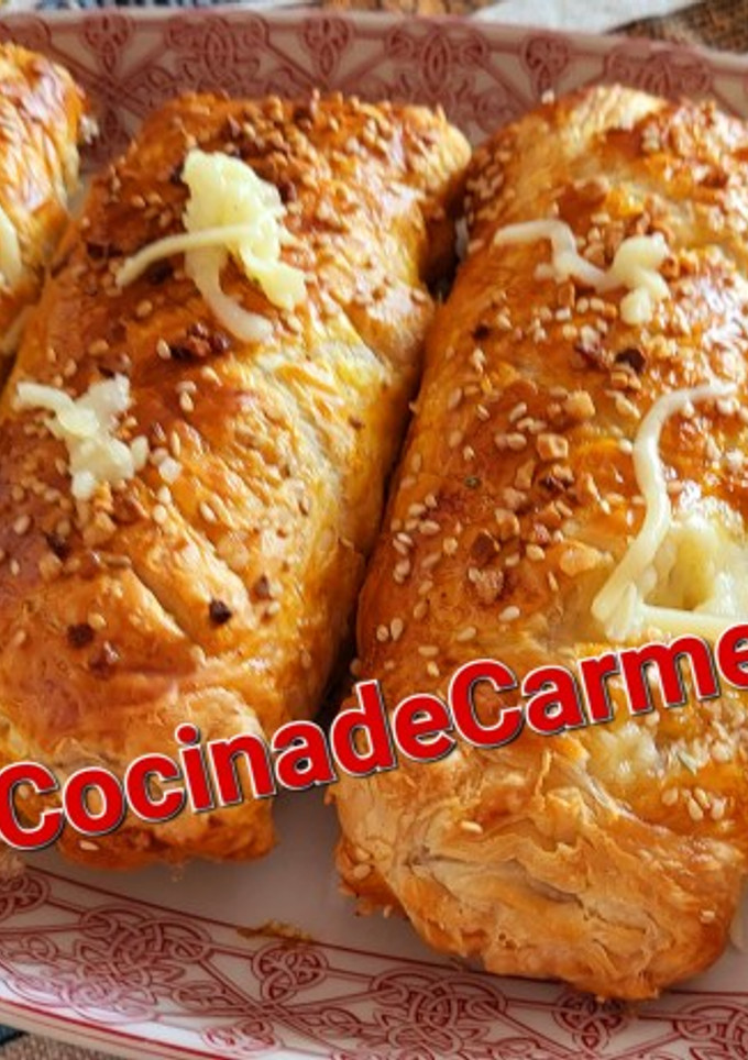 Una foto de Cañas de hojaldre con pollo