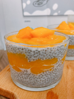 芒果奇亞籽布丁 的食譜成品照片