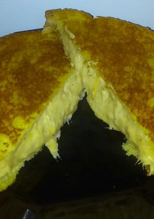 A picture of Momma's cheesy tuna melt.