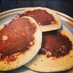 A picture of Healthy Banana Oat Pancakes.