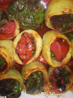 A picture of Patates dolmasi (potato stuffed with meat n veggies).