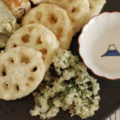 A picture of Chive Blossom Tempura.