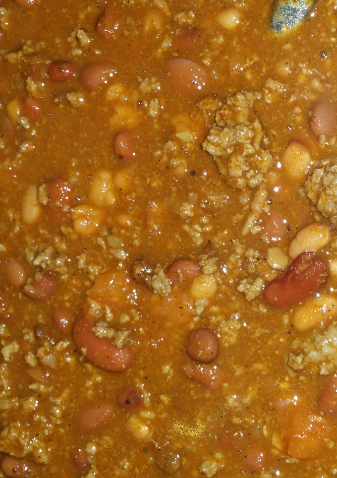 A picture of Three beans chilli.
