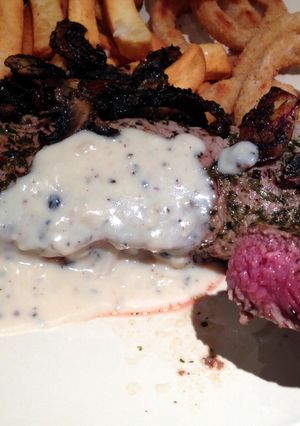 A picture of Peppercorn Sauce For Steak.