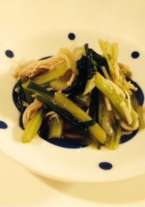 A picture of Just 5 Minutes! Seasoned and Blanched Komatsuna Greens & Enoki Mushrooms.