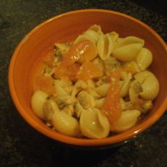 A picture of Pasts in clam sauce (vongole).
