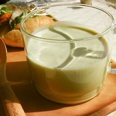 A picture of Creamy Soy Milk Soup with Spring Broccoli.